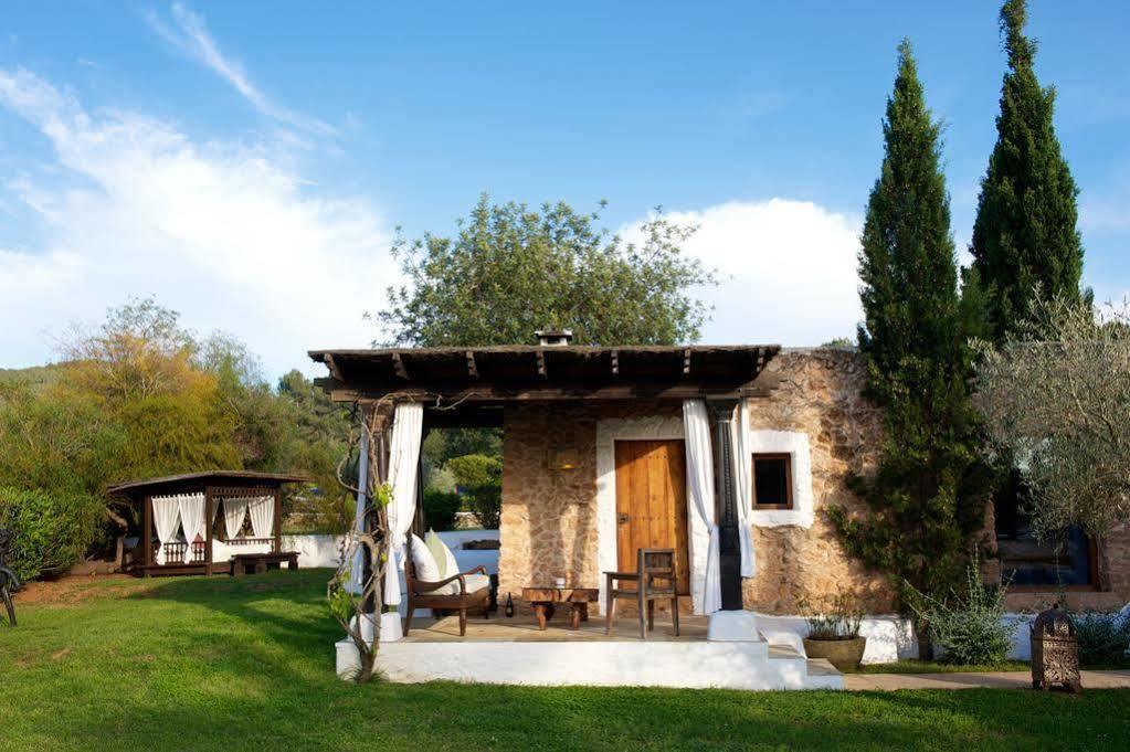 Agroturismo Atzaro Santa Eularia des Riu Eksteriør billede
