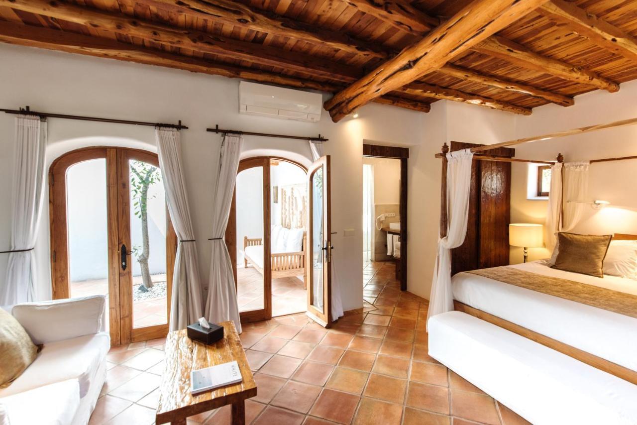 Agroturismo Atzaro Santa Eularia des Riu Eksteriør billede
