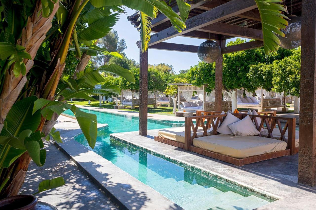 Agroturismo Atzaro Santa Eularia des Riu Eksteriør billede