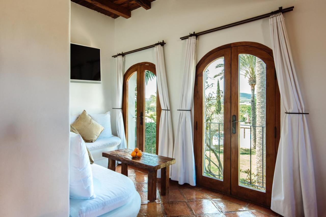 Agroturismo Atzaro Santa Eularia des Riu Eksteriør billede